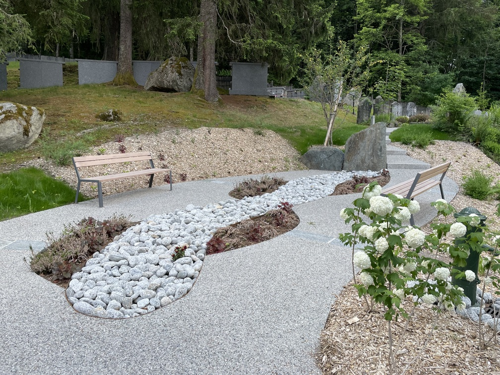 L’aménagement des lieux de souvenir dans les cimetières de Chamonix